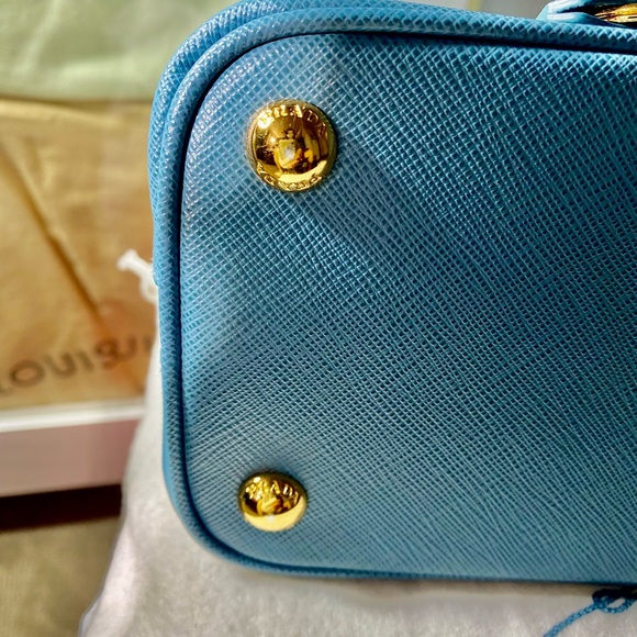 ❤️ NWT PRADA SAFFIANO LEATHER MINI 2WAY BAG IN GOLD HARDWARE by: Prada - Picture 9 of 12